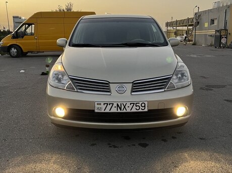 Nissan Tiida 2008
