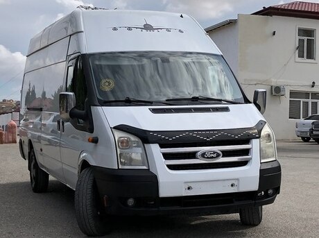 Ford Transit 2011