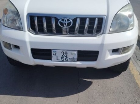 Toyota Land Cruiser Prado