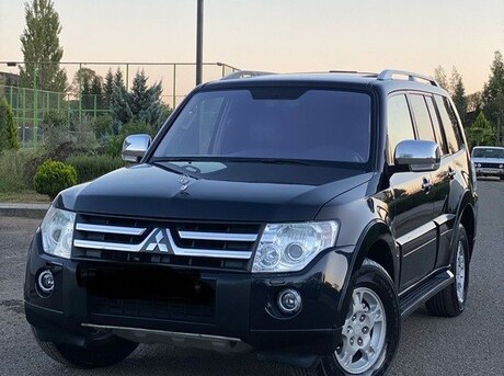 Mitsubishi Pajero 2008