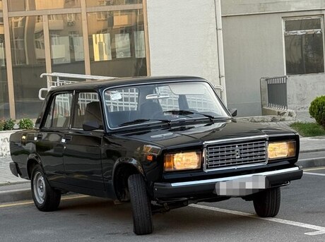 LADA (VAZ) 2107 2011