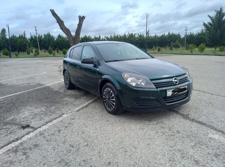 Opel Astra 2004