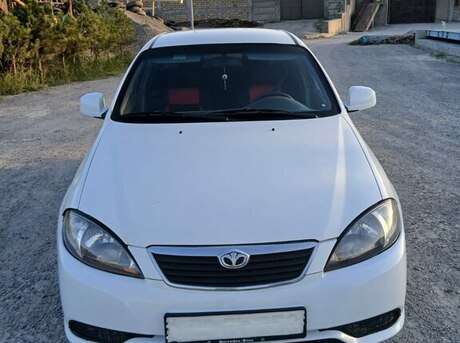 Daewoo Gentra 2014
