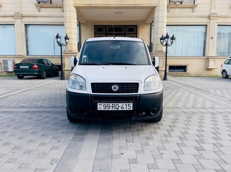 Fiat Doblo 2010