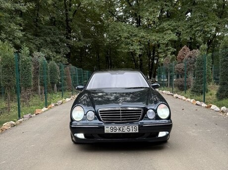 Mercedes E 240 2000