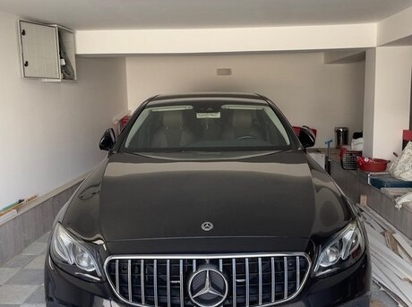 Mercedes E 220 d 2017