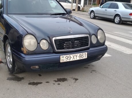 Mercedes E 220 1998