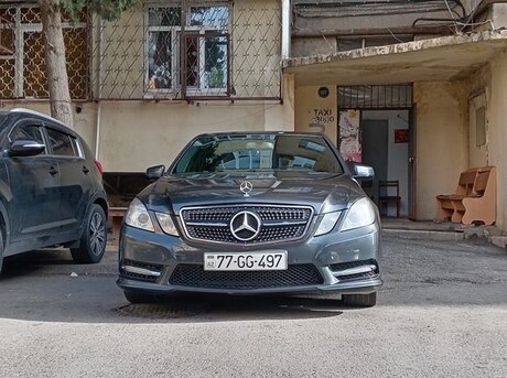Mercedes E 220 2012