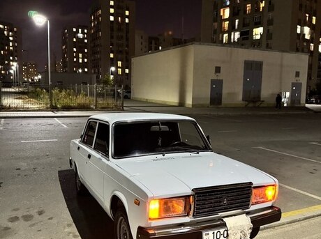 LADA (VAZ) 2107