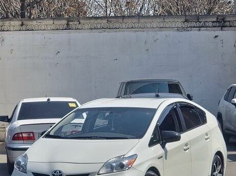 Toyota Prius 2015