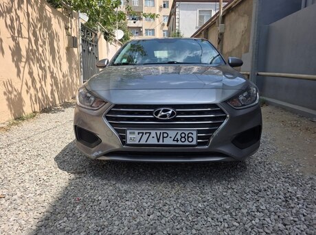 Hyundai Accent 2021