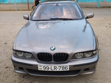 BMW 520 2001