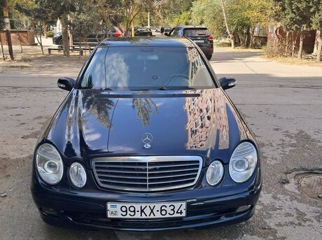 Mercedes E 220 2002