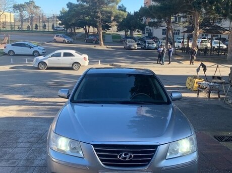Hyundai Sonata 2009