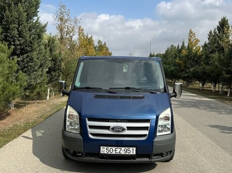 Ford Transit 2010