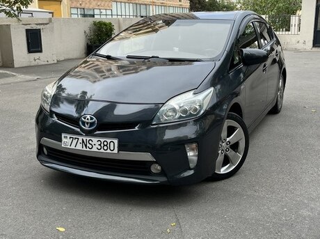 Toyota Prius 2014
