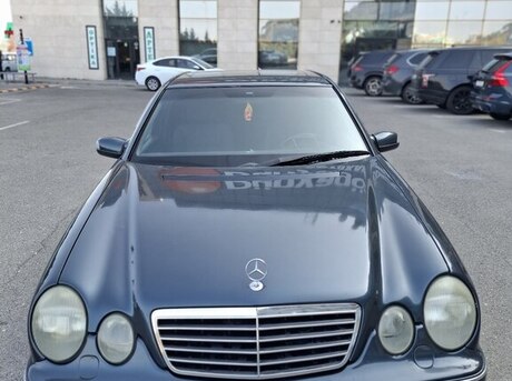 Mercedes E 220 1999