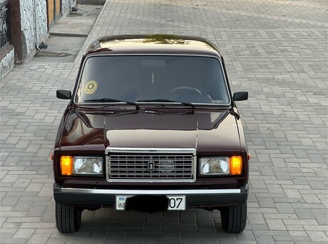 LADA (VAZ) 2107 2010