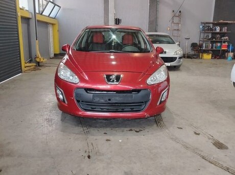 Peugeot 308 2012
