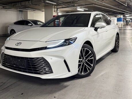 Toyota Camry 2024