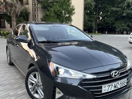 Hyundai Elantra 2020