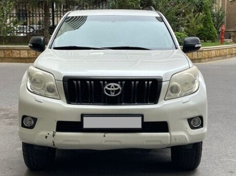 Toyota Land Cruiser Prado 2013