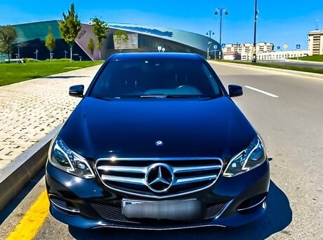 Mercedes E 220 2014