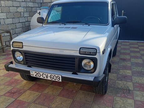 LADA (VAZ) Niva 2012