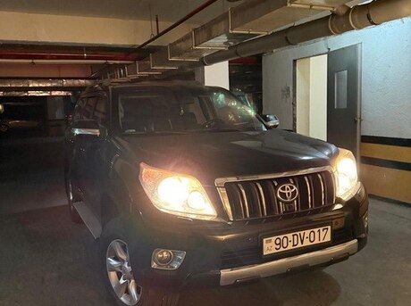 Toyota Land Cruiser Prado 2012