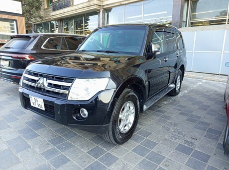Mitsubishi Pajero 2007