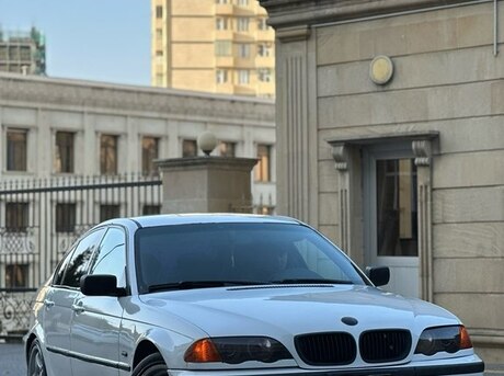 BMW 320 2001