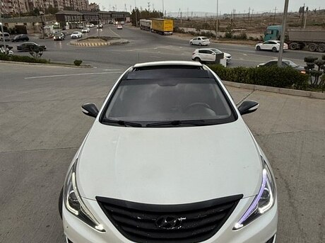 Hyundai Sonata 2011
