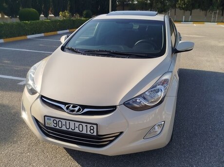 Hyundai Elantra 2011