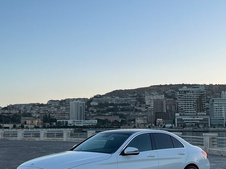 Mercedes C 300 2017