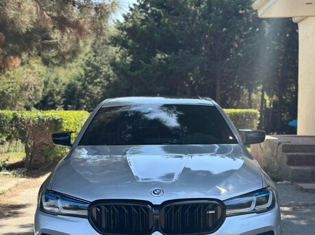 BMW 530 2019
