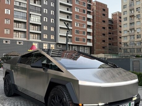Tesla Cybertruck