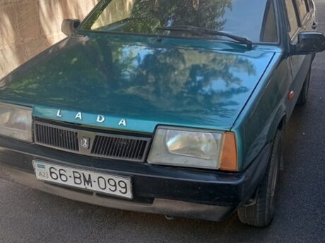 LADA (VAZ) 21099 2001