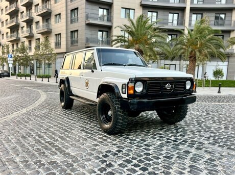 Nissan Patrol 1995