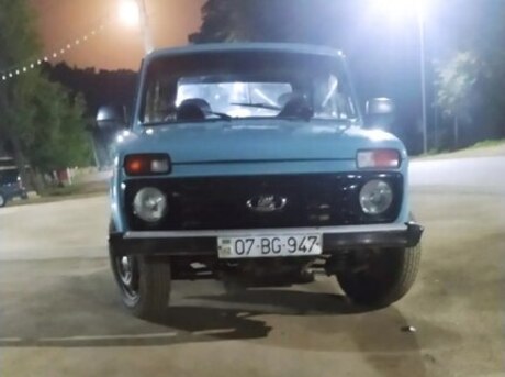 LADA (VAZ) Niva 1990