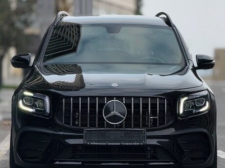 Mercedes GLB 35 AMG 4MATIC