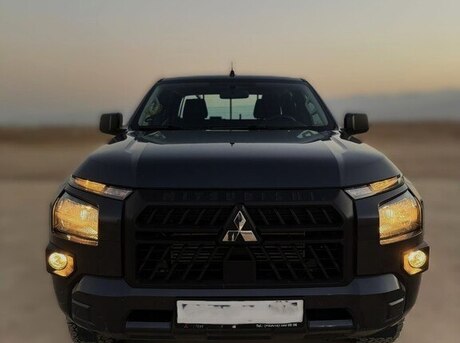 Mitsubishi L200 2024