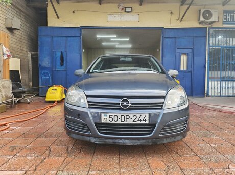 Opel Astra 2006