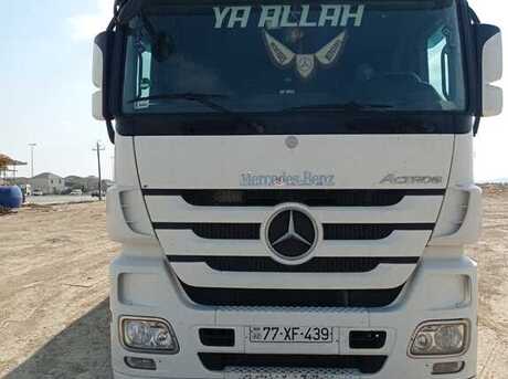 Mercedes Actros 1844
