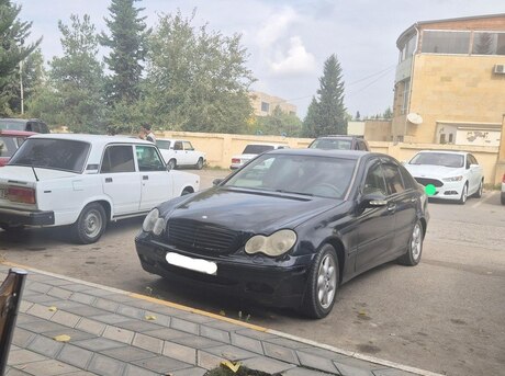 Mercedes C 240 2003
