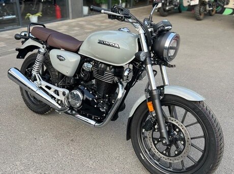 Honda H’ness CB350 DLX Pro