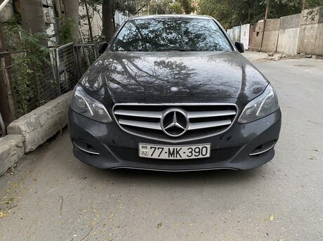 Mercedes E 200