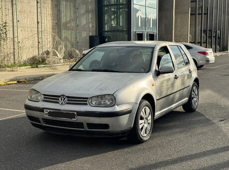 Volkswagen Golf 2000