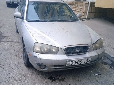 Hyundai Elantra 2002