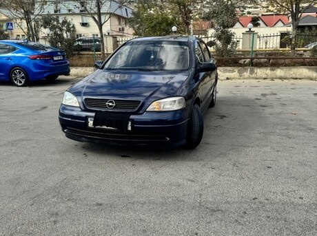 Opel Astra 2000