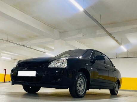 LADA (VAZ) Priora 2017